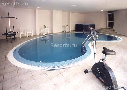 Ritza Hotel 10